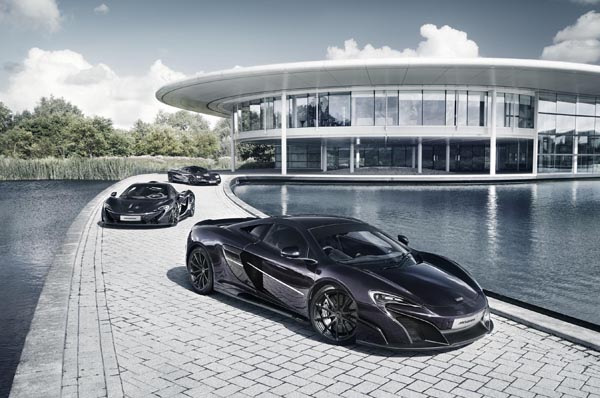 McLaren HQ and 3 cars WEB